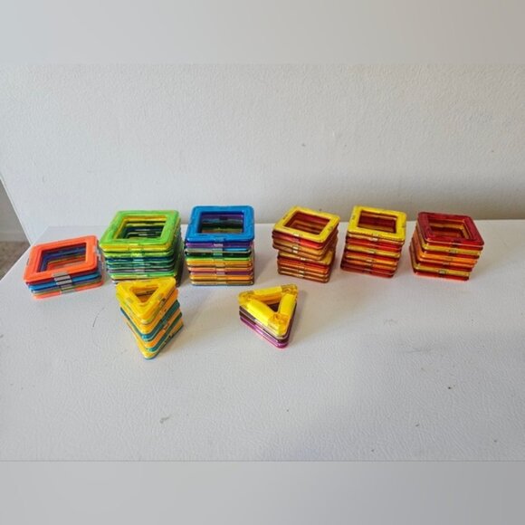 Magformers Building Lot Of 60 - Picture 1 of 6